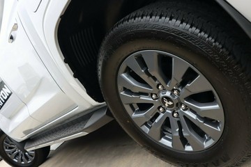 https://vehicle-cdn.autoleague.cloud/28156_3064369_4.jpg