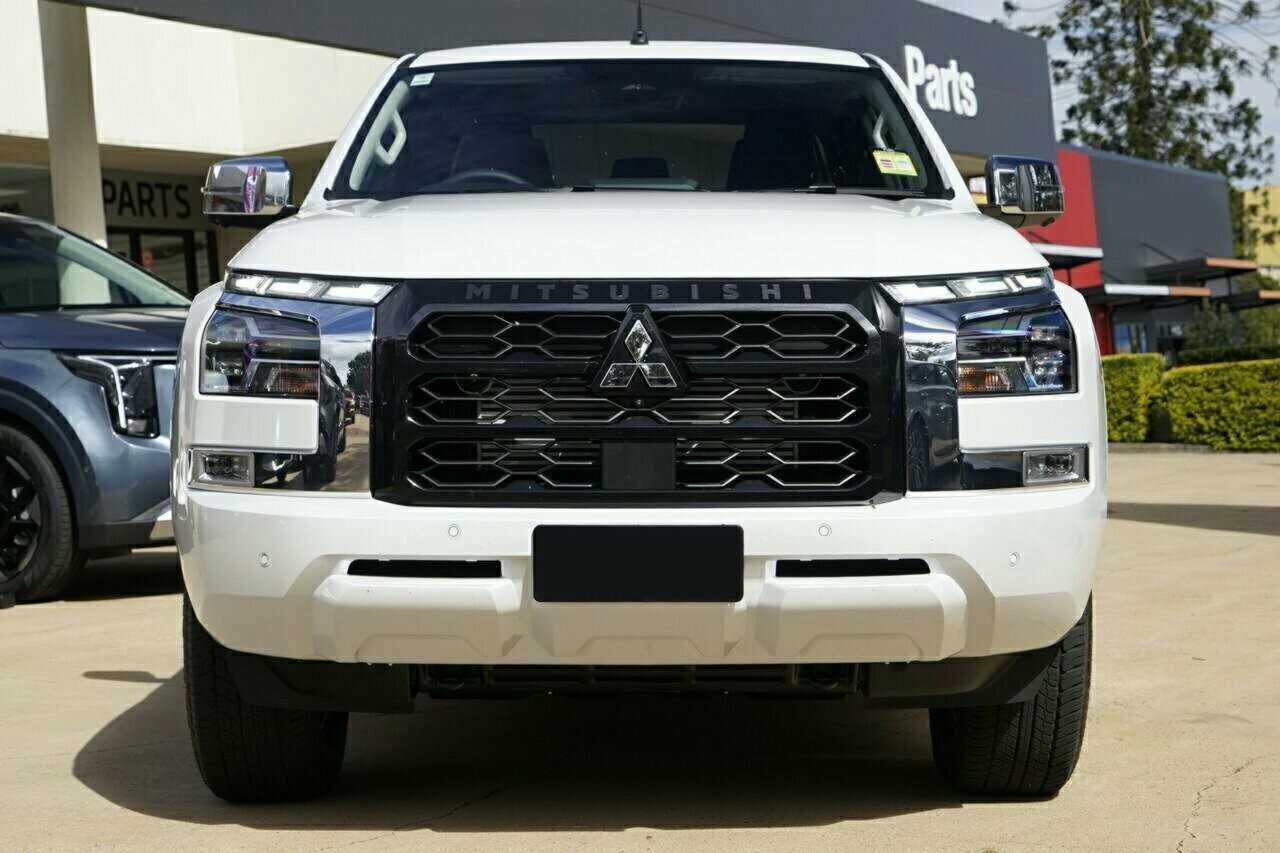 Mitsubishi Triton image 4