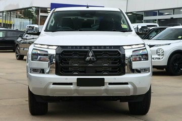 https://vehicle-cdn.autoleague.cloud/28156_3065821_17.jpg