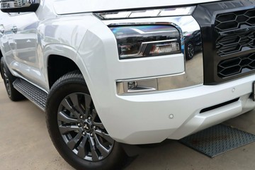 https://vehicle-cdn.autoleague.cloud/28156_3065821_2.jpg