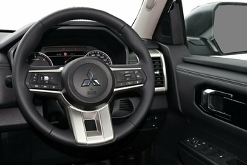 https://vehicle-cdn.autoleague.cloud/28156_3065821_6.jpg