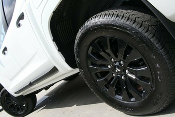 https://vehicle-cdn.autoleague.cloud/28156_3078191_4.jpg