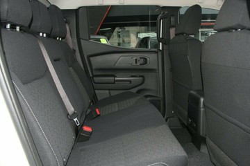 https://vehicle-cdn.autoleague.cloud/28156_3078191_7.jpg