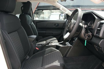 https://vehicle-cdn.autoleague.cloud/28156_3078191_8.jpg