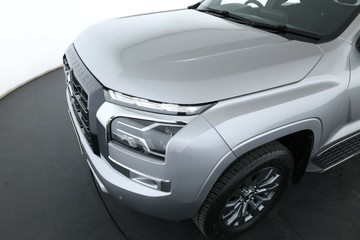 https://vehicle-cdn.autoleague.cloud/28156_3079099_10.jpg