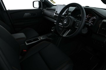 https://vehicle-cdn.autoleague.cloud/28156_3091014_16.jpg