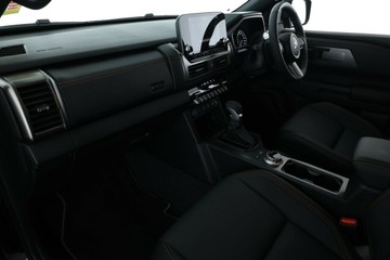 https://vehicle-cdn.autoleague.cloud/28156_3091014_32.jpg