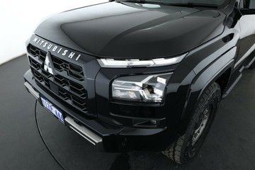 https://vehicle-cdn.autoleague.cloud/28156_3091014_9.jpg