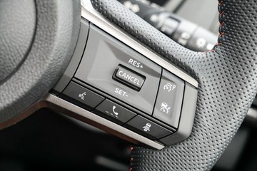 https://vehicle-cdn.autoleague.cloud/28156_3091024_15.jpg