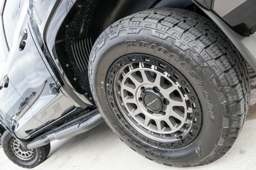https://vehicle-cdn.autoleague.cloud/28156_3091024_4.jpg