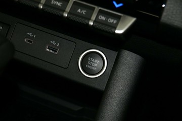 https://vehicle-cdn.autoleague.cloud/28156_3101390_16.jpg