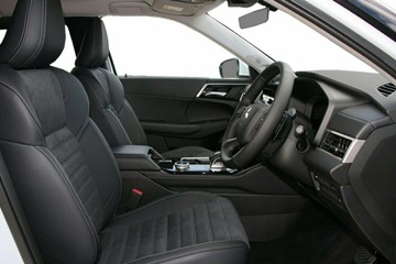 https://vehicle-cdn.autoleague.cloud/28156_3104844_7.jpg