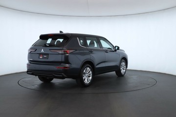 https://vehicle-cdn.autoleague.cloud/28156_3106643_17.jpg