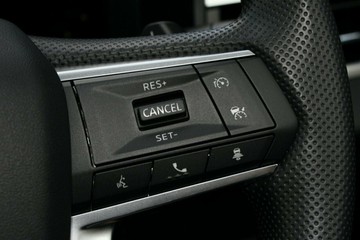 https://vehicle-cdn.autoleague.cloud/28156_3106647_11.jpg