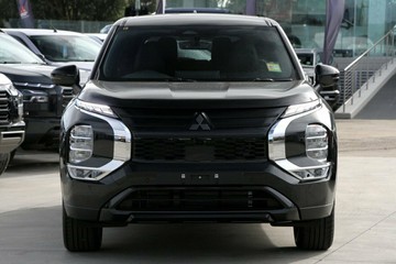 https://vehicle-cdn.autoleague.cloud/28156_3109172_13.jpg