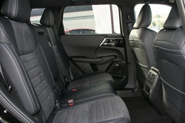 https://vehicle-cdn.autoleague.cloud/28156_3109173_6.jpg