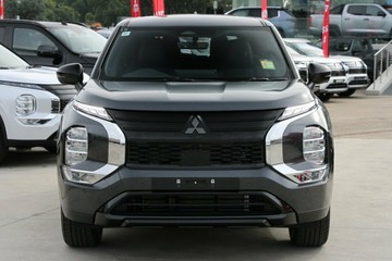 https://vehicle-cdn.autoleague.cloud/28156_3109179_13.jpg
