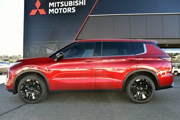 https://vehicle-cdn.autoleague.cloud/28156_3109185_2.jpg
