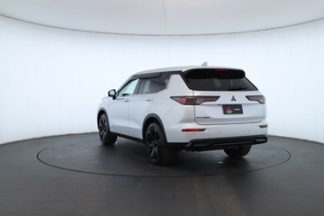 https://vehicle-cdn.autoleague.cloud/28156_3109191_13.jpg
