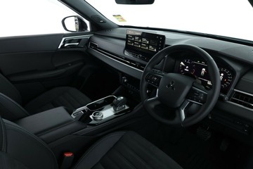 https://vehicle-cdn.autoleague.cloud/28156_3109191_20.jpg