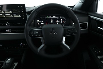 https://vehicle-cdn.autoleague.cloud/28156_3109191_21.jpg