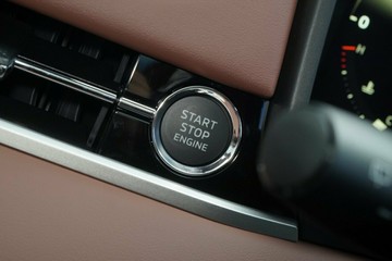 https://vehicle-cdn.autoleague.cloud/28156_3109307_14.jpg