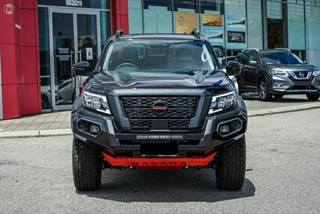 Nissan Navara image 3