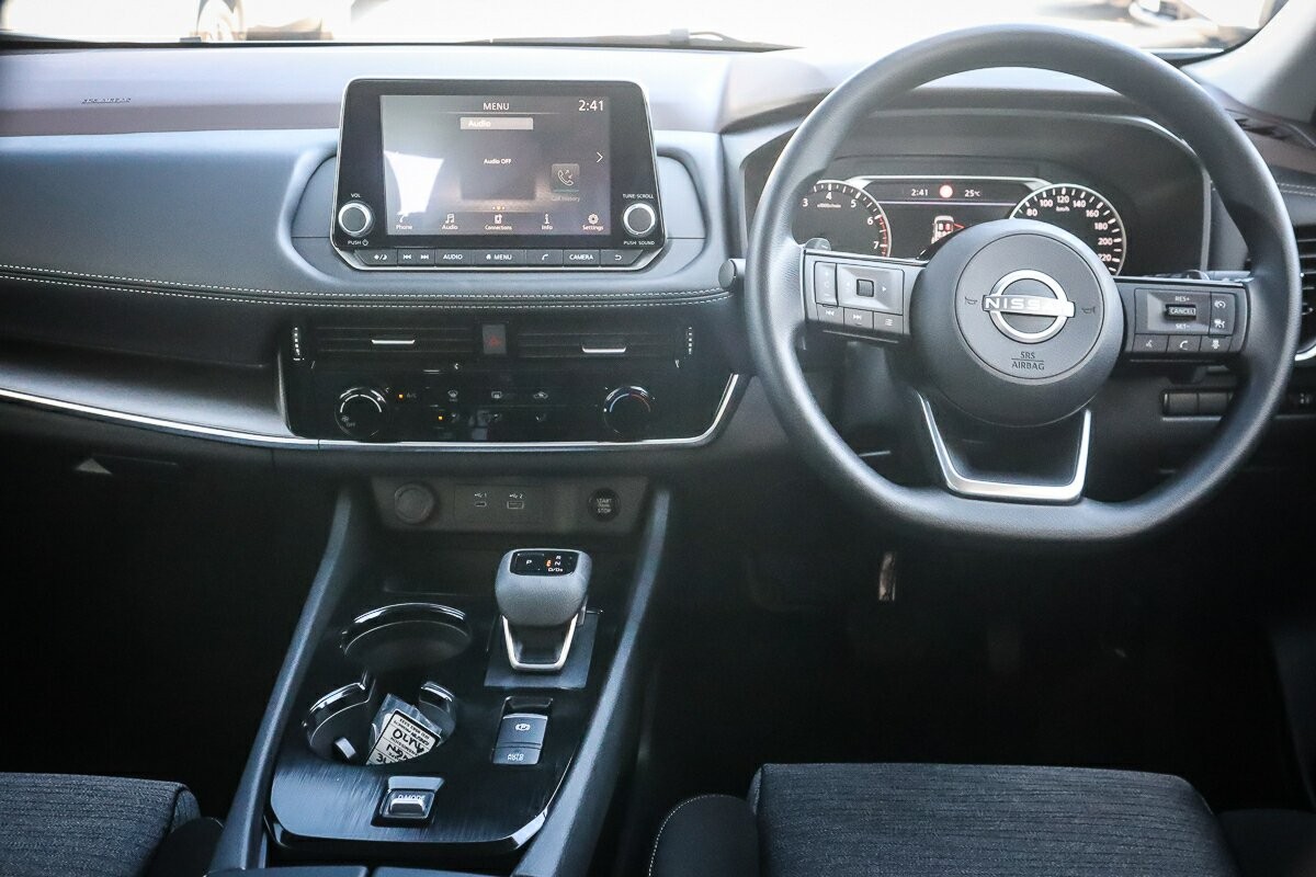 Nissan X-trail image 4