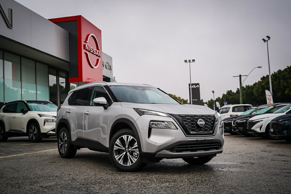 Nissan X-trail image 2