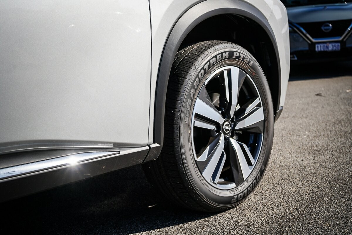 Nissan X-trail image 3