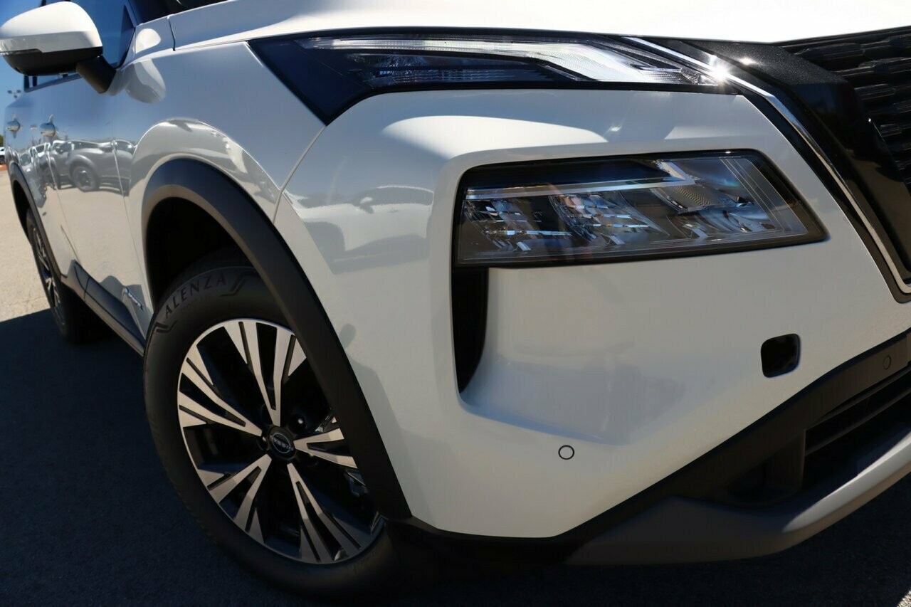 Nissan X-trail image 2