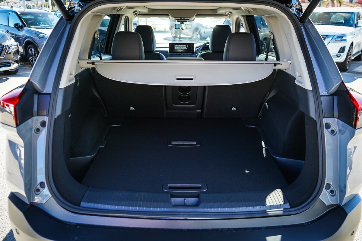 Nissan X-trail image 4