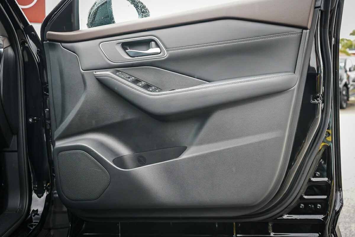 Nissan X-trail image 4