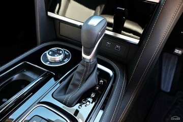 https://vehicle-cdn.autoleague.cloud/28159_2985121_14.jpg