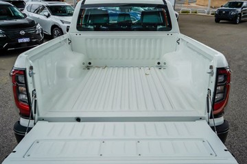 https://vehicle-cdn.autoleague.cloud/28159_2986845_18.jpg