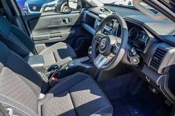 https://vehicle-cdn.autoleague.cloud/28159_2986880_4.jpg