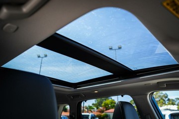https://vehicle-cdn.autoleague.cloud/28159_2992512_7.jpg