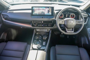 https://vehicle-cdn.autoleague.cloud/28159_2992595_15.jpg