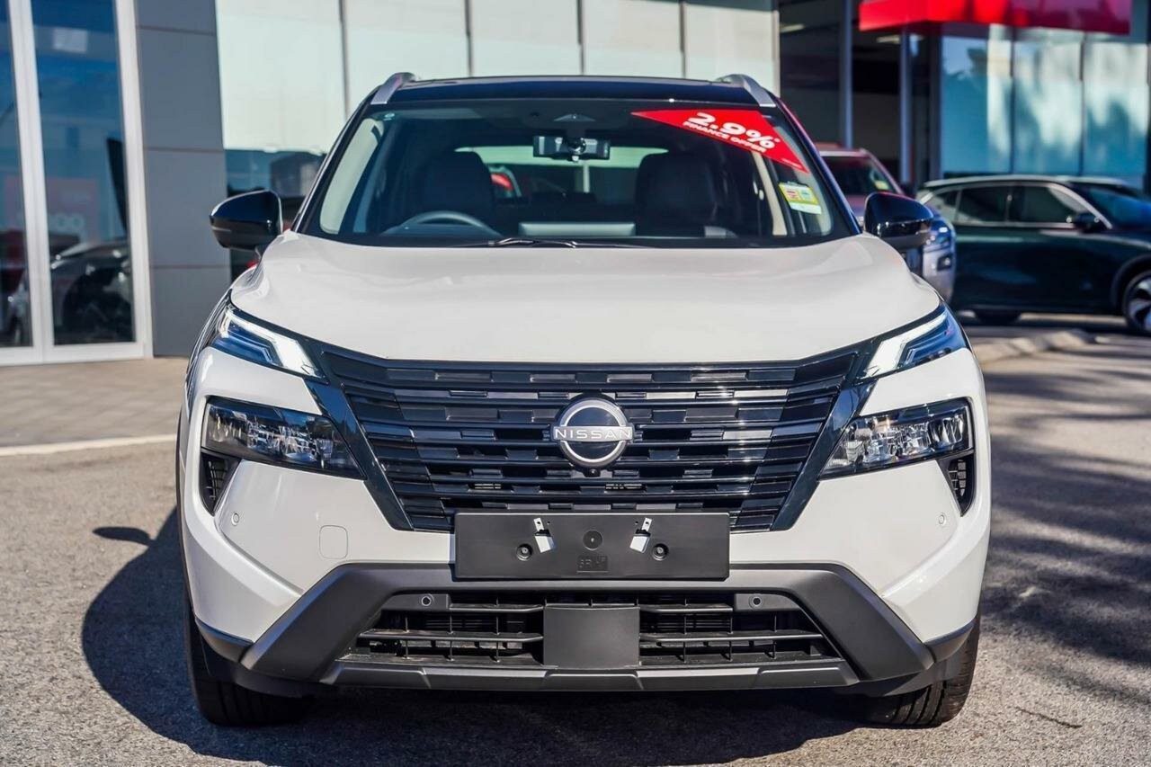 Nissan X-trail image 2