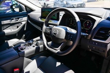 https://vehicle-cdn.autoleague.cloud/28159_2995202_6.jpg