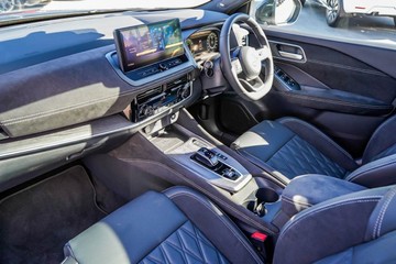 https://vehicle-cdn.autoleague.cloud/28159_2998053_11.jpg