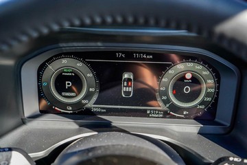 https://vehicle-cdn.autoleague.cloud/28159_2998053_15.jpg