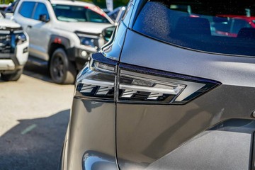https://vehicle-cdn.autoleague.cloud/28159_2998053_6.jpg
