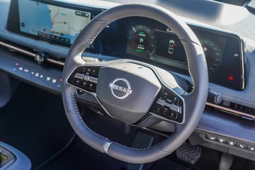 https://vehicle-cdn.autoleague.cloud/28159_2998636_18.jpg