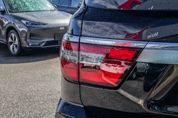 https://vehicle-cdn.autoleague.cloud/28159_3000653_6.jpg
