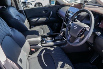 https://vehicle-cdn.autoleague.cloud/28159_3001389_21.jpg