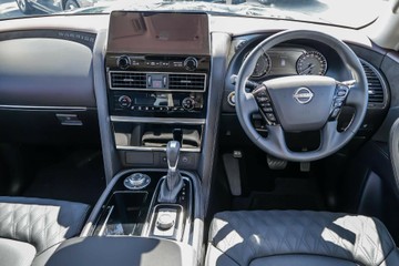 https://vehicle-cdn.autoleague.cloud/28159_3001389_24.jpg