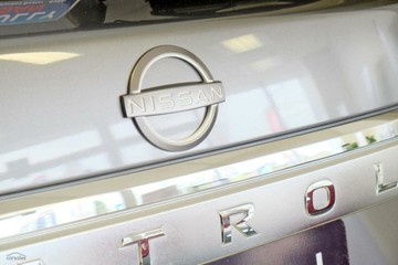 https://vehicle-cdn.autoleague.cloud/28159_3004356_6.jpg