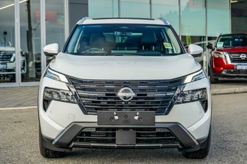 https://vehicle-cdn.autoleague.cloud/28159_3005100_11.jpg