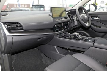 https://vehicle-cdn.autoleague.cloud/28159_3005645_7.jpg
